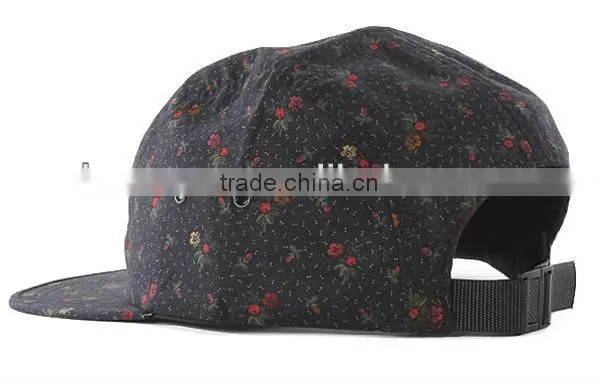 Flat brim baseball hat woven label custom 5 panel cotton hat