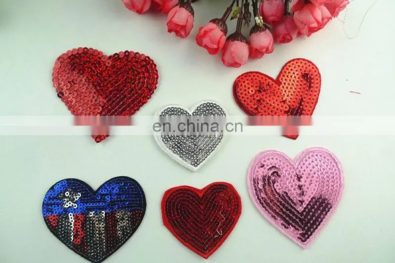 2017 wholesale custom patch embroidered with sequins iron patch
