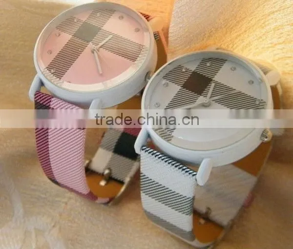 popular OEM welcome fabric strap watch
