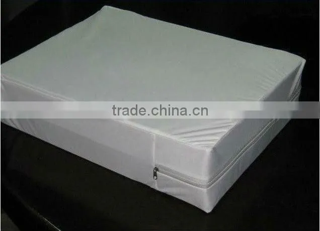 Healthy eco-friendly waterproof bed encasement with zipper