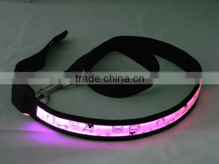 China Pet Supplies Uninterrupted In abundant supply shimmering & Glowing Led Dog Leads Pet Leashes