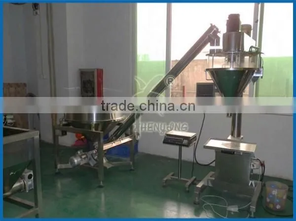 Small auger conveyor with hopper