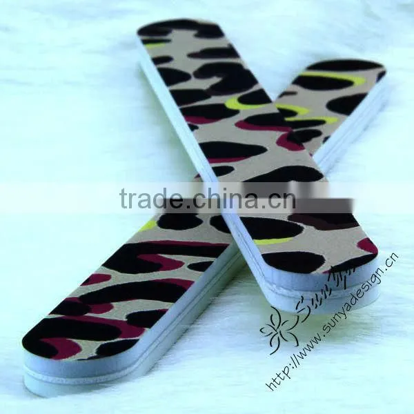 beautiful girl nail file