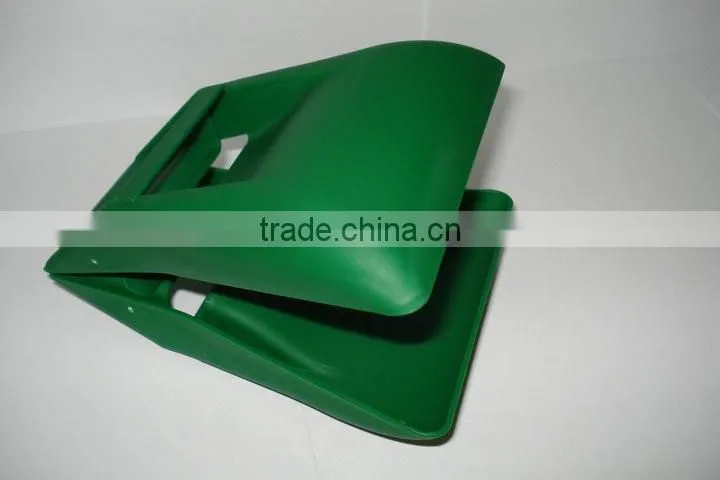 CP265 plastic poop scooper