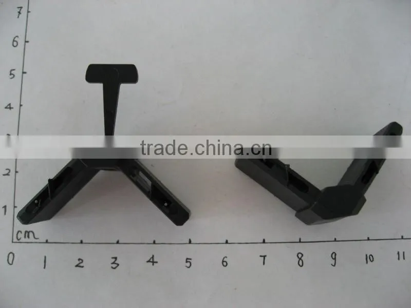 2015 plastic injection molded design durable plug parts