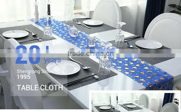 Home,Hotel,Outdoor,Party Use and Plain Dyed Pattern Peva Tablecloth