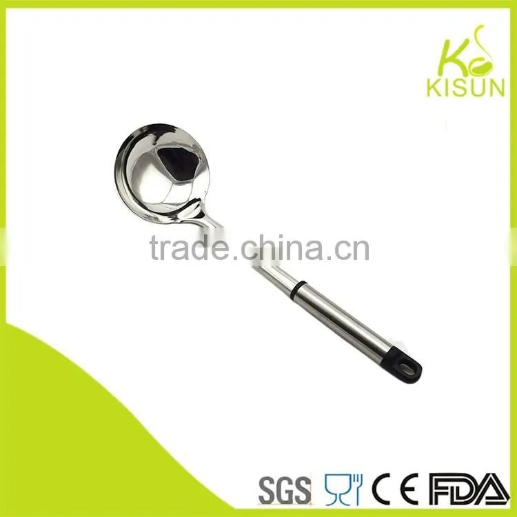2016 canton fair kitchen utensils display stainless steel soup ladle with new corn handle