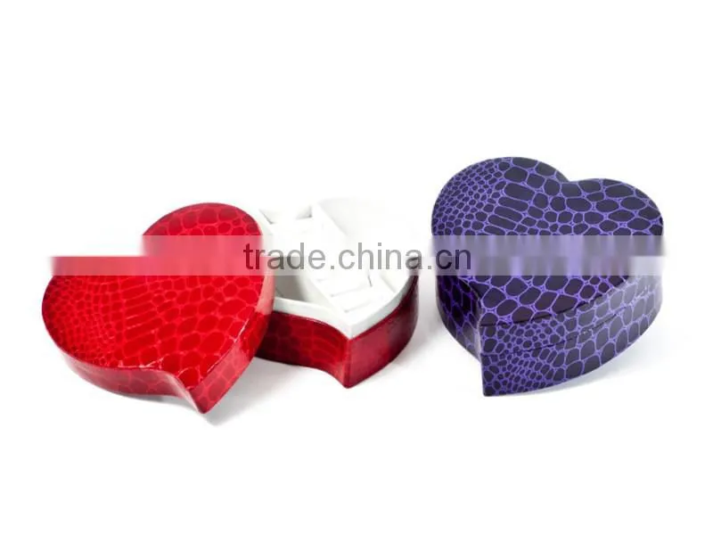 High quality heart shape paper jewelry gift box with velvet pad