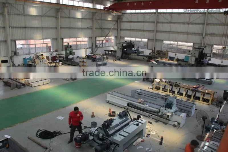 Sliding table saw