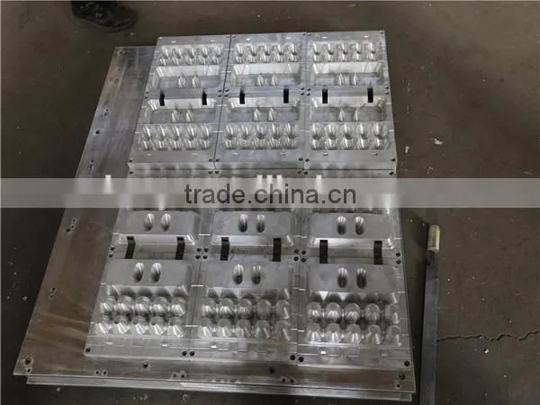 Low price hot-sale house shaped cake molds