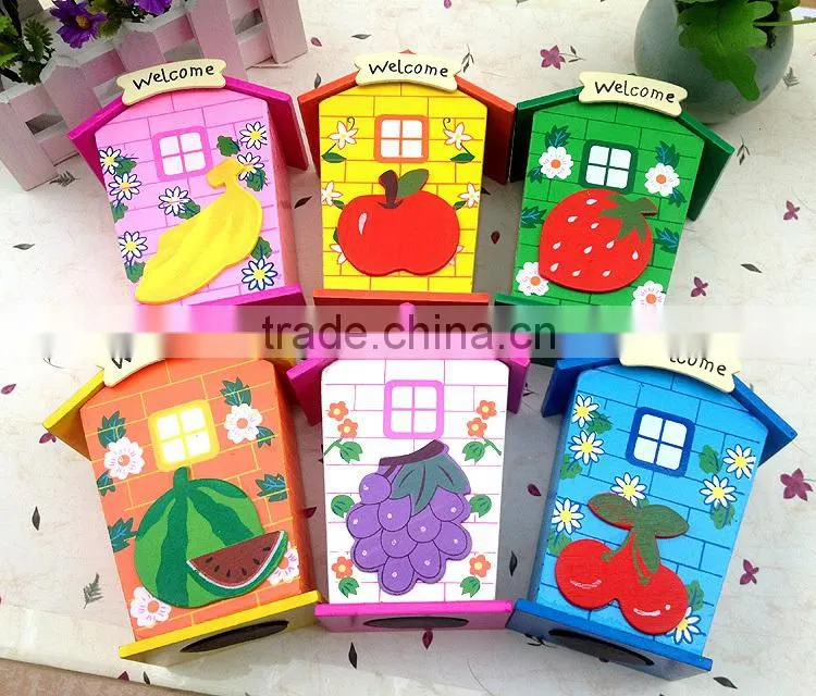 Children prizes for cartoon colorful custom wood money saving box