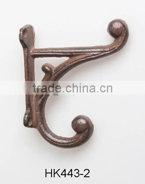 CAST IRON HORSESHOE DESIGN SWING WALL HOOKS