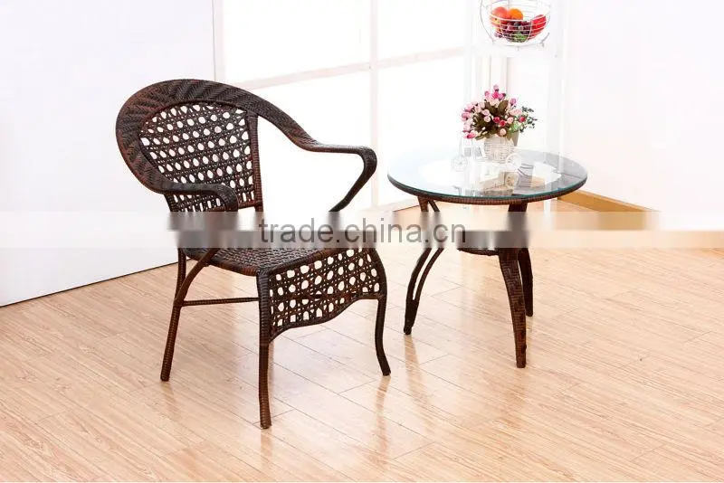 Outdoor RATTAN armchair and round table WITH GLASS TOP