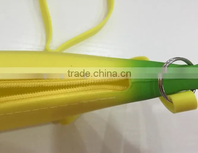 Wholesale price banana shape silicone coin bag with good quality