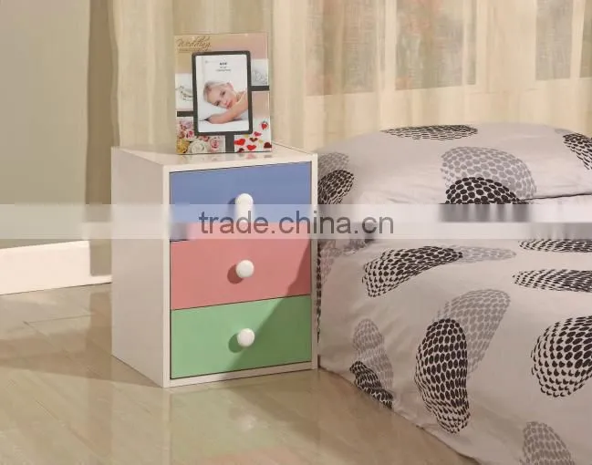 Wooden bedstand
