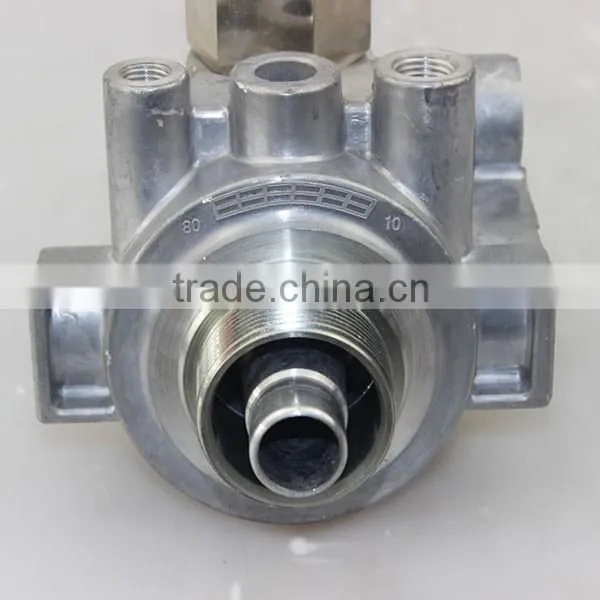 E320 E320B 518670 fuel filter head Oil Filter Head