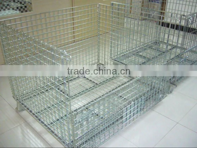 Wire mesh container with wheels for auto components