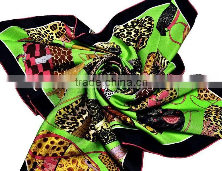 Newest Lady's Fashion Print Silk Twill Shawl