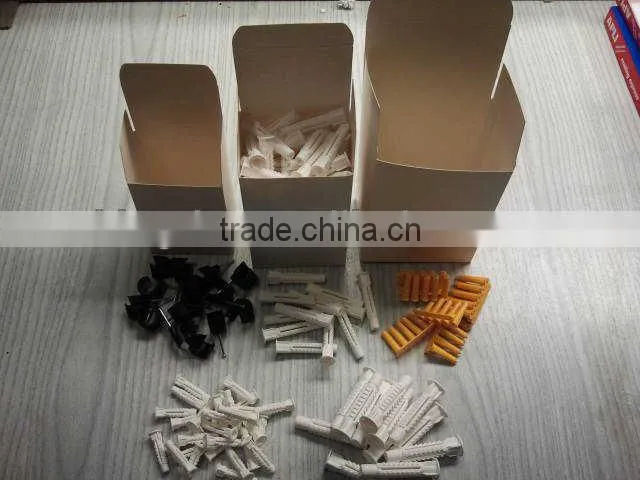 Fully automatic fasteners packing machine