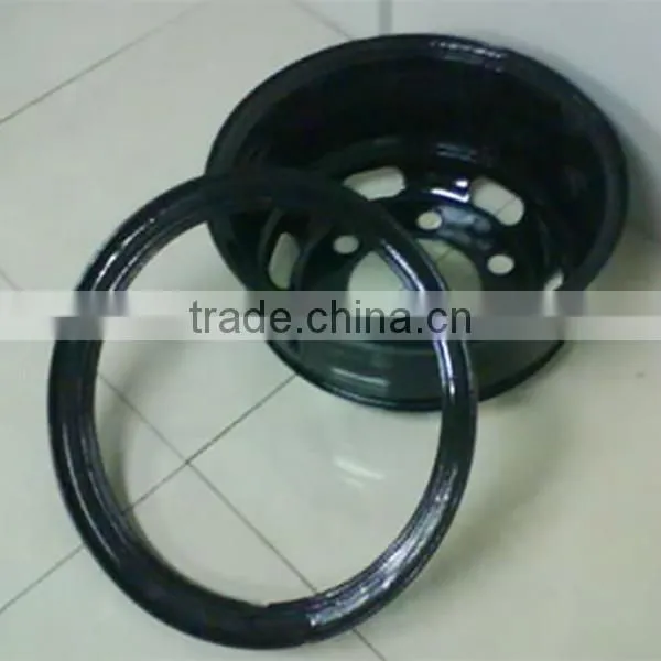black retainer ring of steel wheel