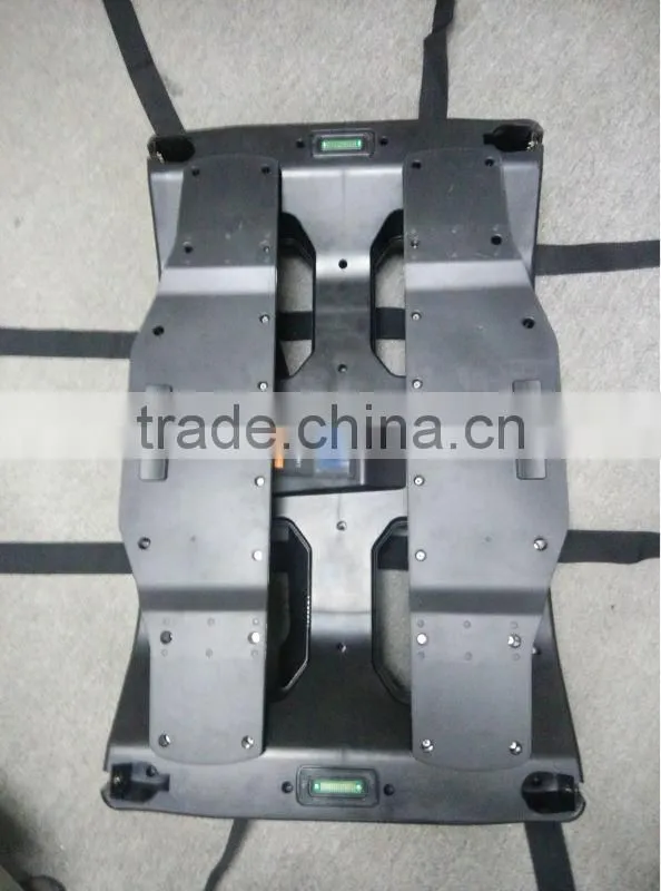 Portable folding door frame metal detector