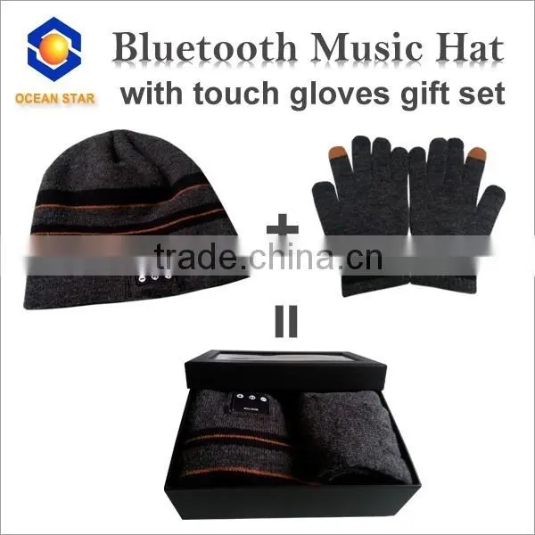 bluetooth beanie with touch screen gloves in gift box