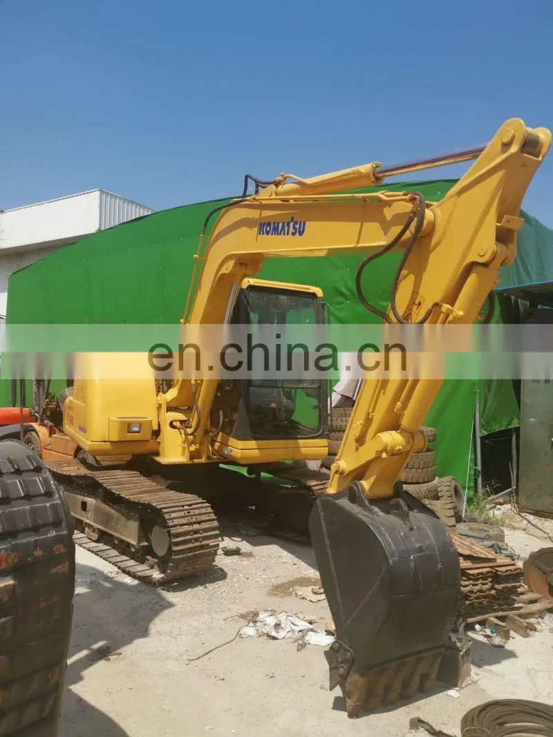Cheap KOMATSU PC60 Mini Crawler Excavator 6 ton mini crawler digger Japan made Komatsu machine