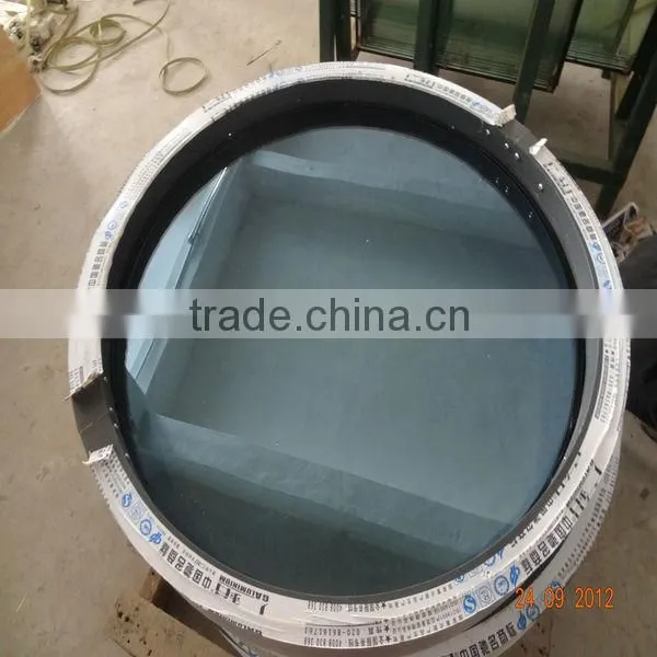Good quality fixed round window