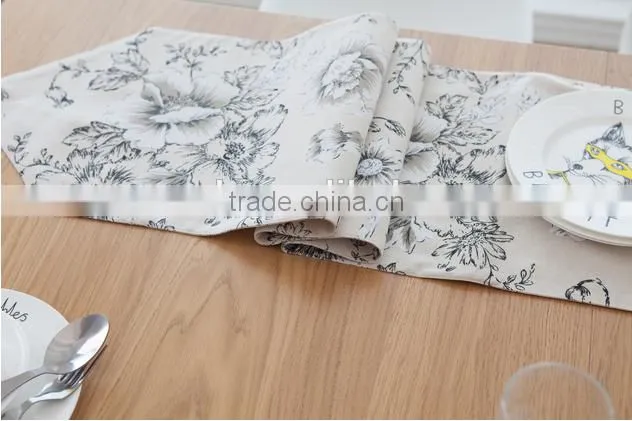 Hot sale cotton linen canvas fabric wedding table runner with printed pattern