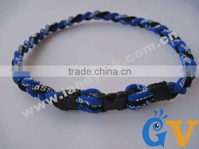 Cheap Tri Braided Weave Titanium Sports men silicone rubber necklace