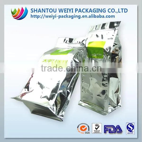 Quad seal flat bottomed pouches