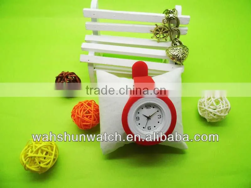 2013 wholesale kid's sporty water resistant fashion childrens watches