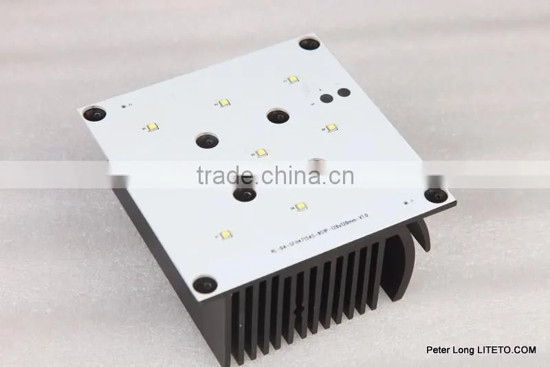 Projecting light for wall lighting Architectural lighting for buildings