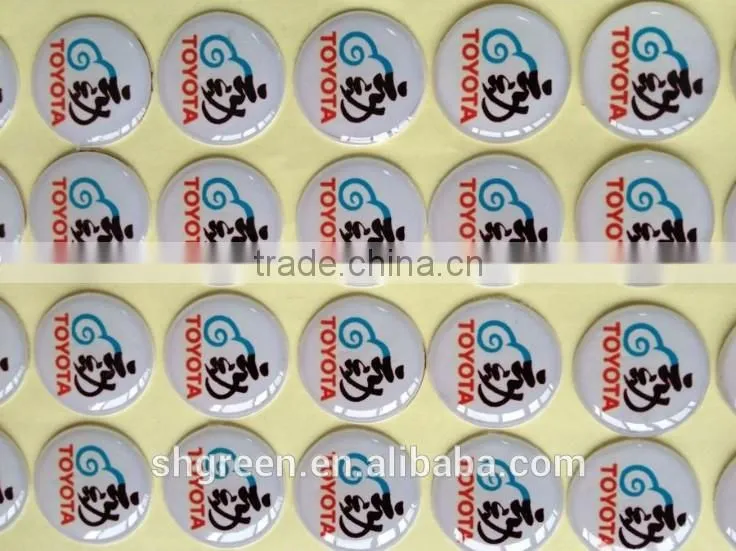 Transparent epoxy resin domed sticker for vehicle