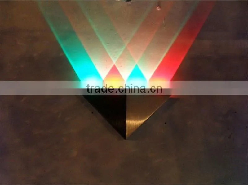 2013 guzhen aluminium triangle 4w wall lighting L235*H115mm