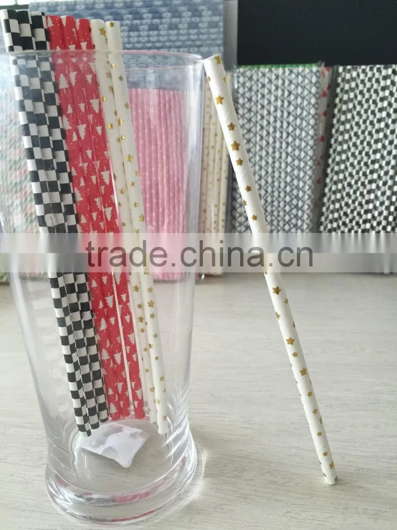 neon color plastic straw packed in beautiful PVC box