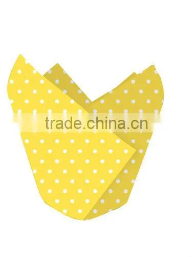 Easy Clean Factory Price Wholesale Food Grade dot Cupcake Wrapper