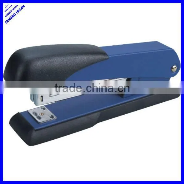 Quality office metal medium size desk stapler