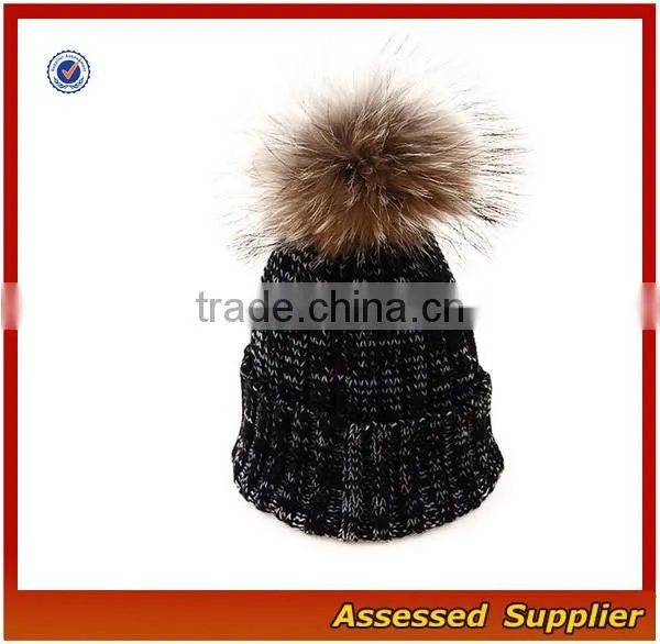 OEM High quality winter knit hat with ball on top women and man fahion beanie knitted hat with pompoms for wholesale