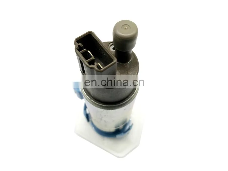 Fuel Pump For Toyo-ta OEM 23220-50271 195131-2640 2322050271 1951312640