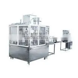Pet bottle filling machine