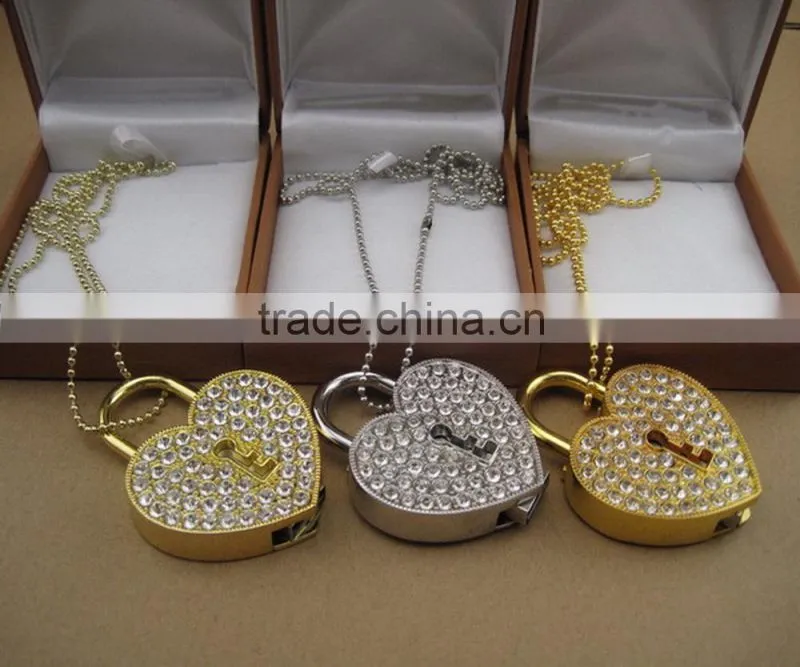 cool gadgets usb metal flash stick heart 4gb 8gb