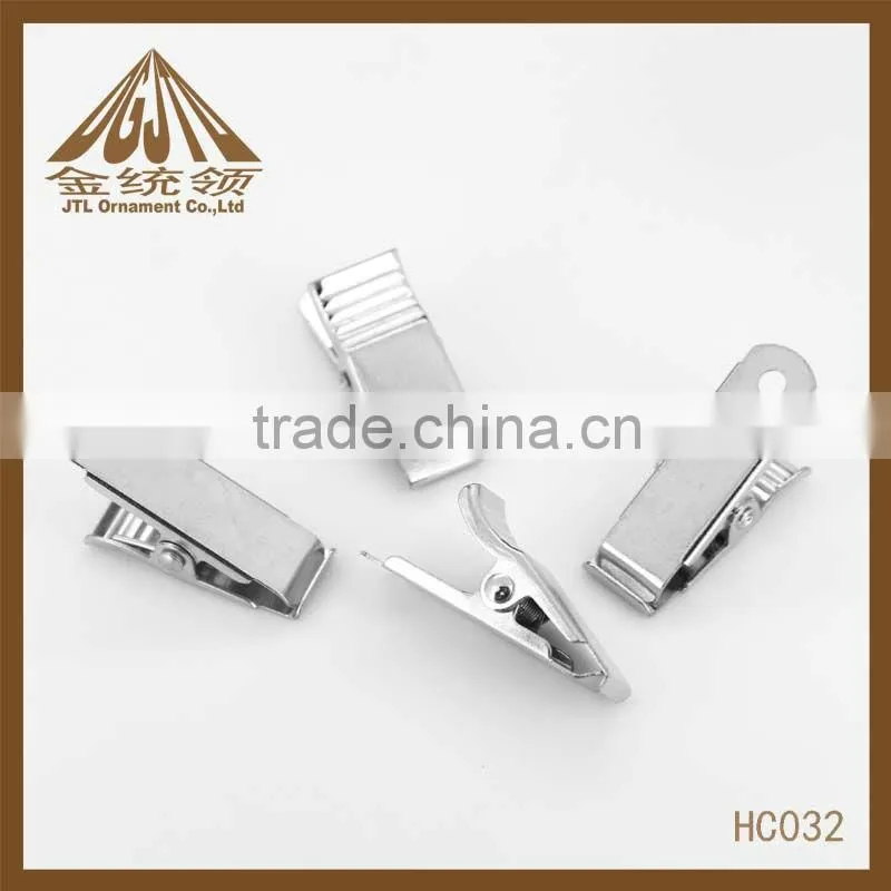 Metal clip with 2 holes