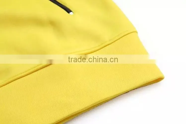 Special spring new authentic yellow outdoor Sportwear, men's singles thin mountaineering wear windproof Sport Jacket