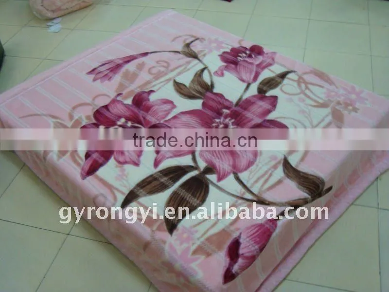 100% polyester raschel printed &carved double zig-zag blanket