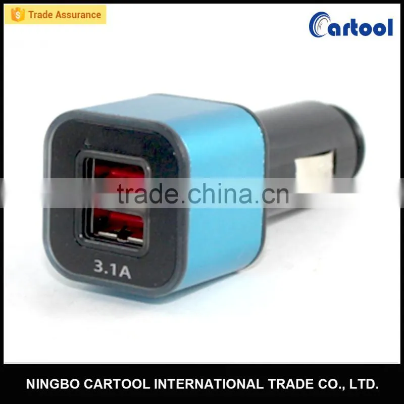 Universal Dual USB Car Charger for phone