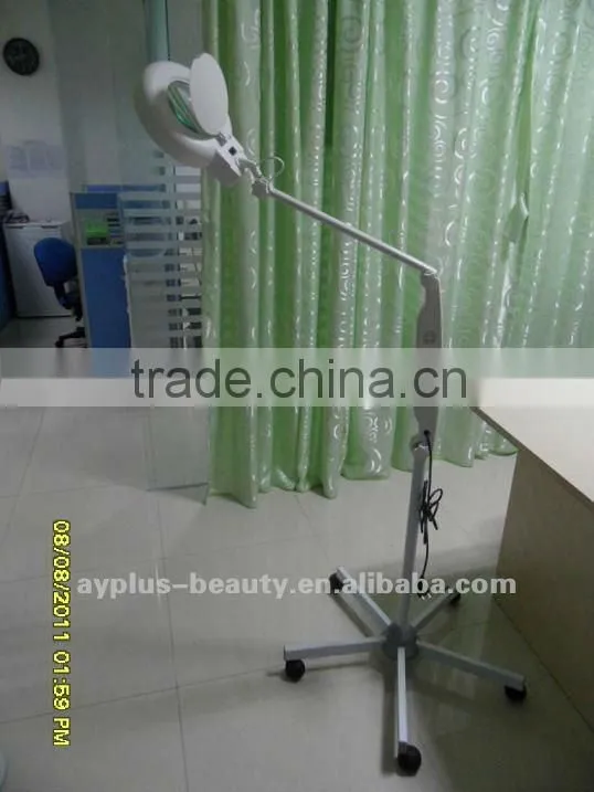 2014 Hot sell Facial steamer magnifying lamp beauty equipment
