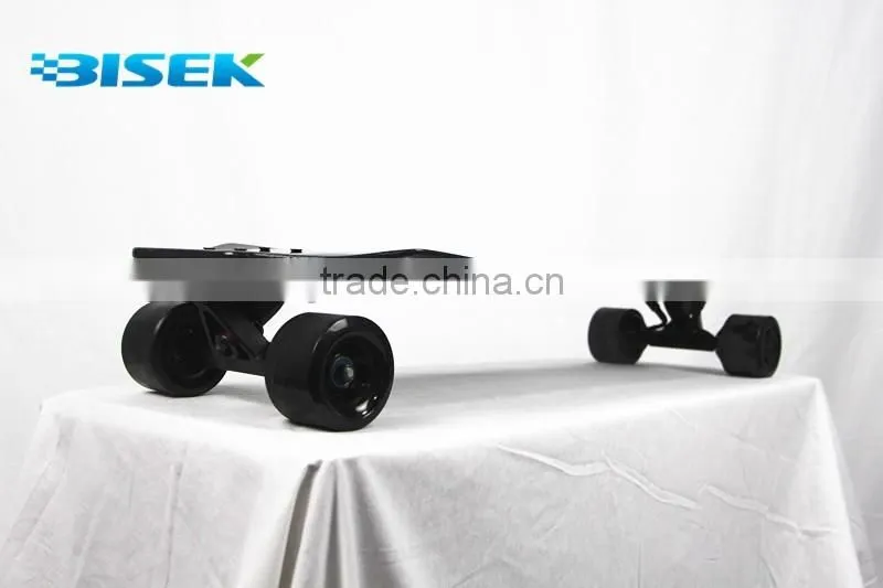 Carbon fiber e skateboard with dual 1500w in-wheel motor for adults