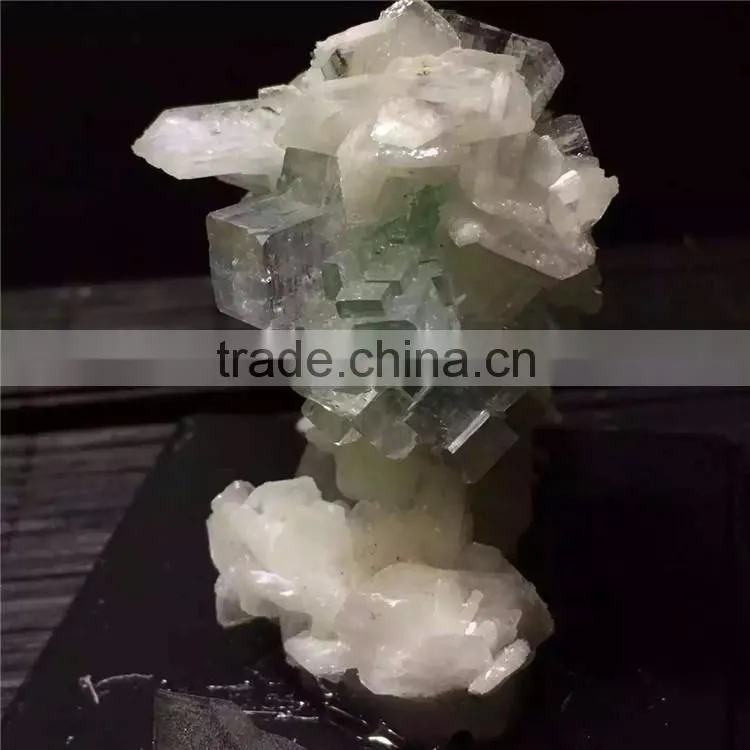 Natural Apophyllite Stone Crystal Fish Eye Mineral Ore Stone