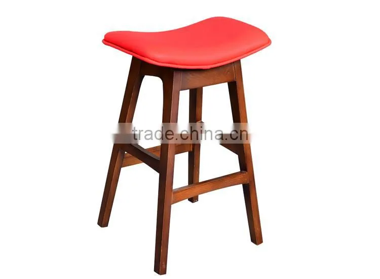 BS004 Stackable stool